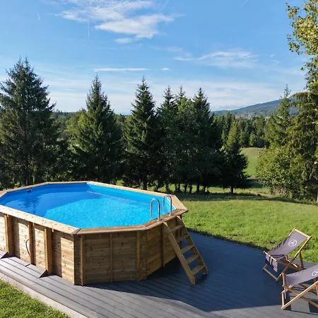 Kemping Cozy With Hot Tub & Pool Begunje pri Cerknici